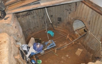 В Ужгороде обнаружили тайный тоннель, по которому перевозили нелегалов в ЕС
