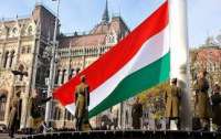 Венгрия, как может, помогает рашистам