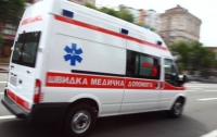 Кровавое ЧП в Киеве: женщина выпала из маршрутки