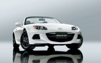 Японцы опубликовали фото родстера Mazda MX-5 (ФОТО)