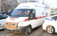 В Киеве мужчина жестоко избил и порезал трех подростков