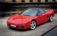 Компания Honda озвучила цены на суперкар NSX