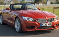 Баварцы представили обновленный родстер BMW Z4 (ФОТО)