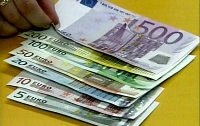 Евро может продолжить падение, - мнение