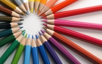 Ученые ошарашили открытием: цветные карандаши могут вызвать рак