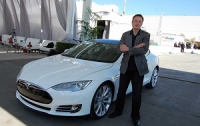 Электромобили Tesla Model S получат новый автопилот