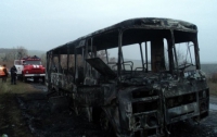 На Винничине сгорел пассажирский автобус