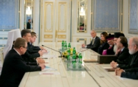 Янукович похвалил церковников за пропаганду толерантности 