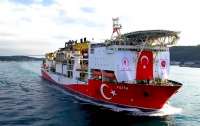Турция нашла в Черном море новые запасы природного газа