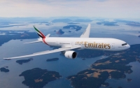 Стюардесса, которая выпала из самолета Emirates, умерла в больнице