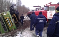 В Черниговской области перевернулась фура (ФОТО)