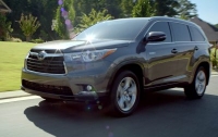 Стала известна стоимость обновленного Toyota Highlander