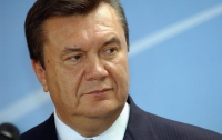 Янукович не отрицает, что ему необходимо конституционное большинство