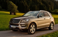 Внедорожник ML 500 BlueEfficiency оснастили новым мотором