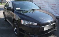 В Киеве милиция ищет черный Mitsubishi Lancer 