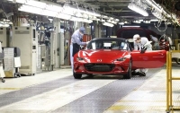 Японская компания запустила производство новой Mazda MX-5