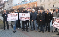 Во Львове прошел митинг против мажоров (ФОТО)