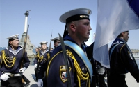 Черноморский флот России должен остаться в Крыму навсегда, - российский адмирал 
