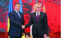 Виктор Янукович договорился в Сербии сближаться с Европой 