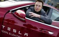 Акционеры Tesla выплатят Илону Маску 56 млрд долларов премии
