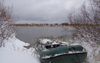 Под Николаевом погибли две девушки, перевернувшись в лодке