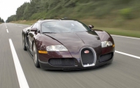 Компания Bugatti отправит гиперкар Veyron на покой