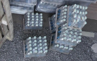 На симферопольском складе нашли 12 тыс. бутылок опасной для здоровья водки