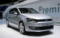 Volkswagen Polo получит трехцилиндровый бензиновый мотор