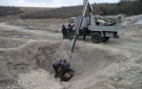 Жители села под Севастополем пожаловались на мигрени и заикания от подрывов бомбы