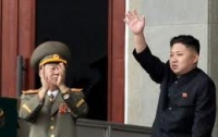 «Полный фарш»: Ким Чен Ын стал маршалом