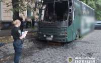 В Одессе мужчина поджег автобус, приняв его за транспорт ТЦК